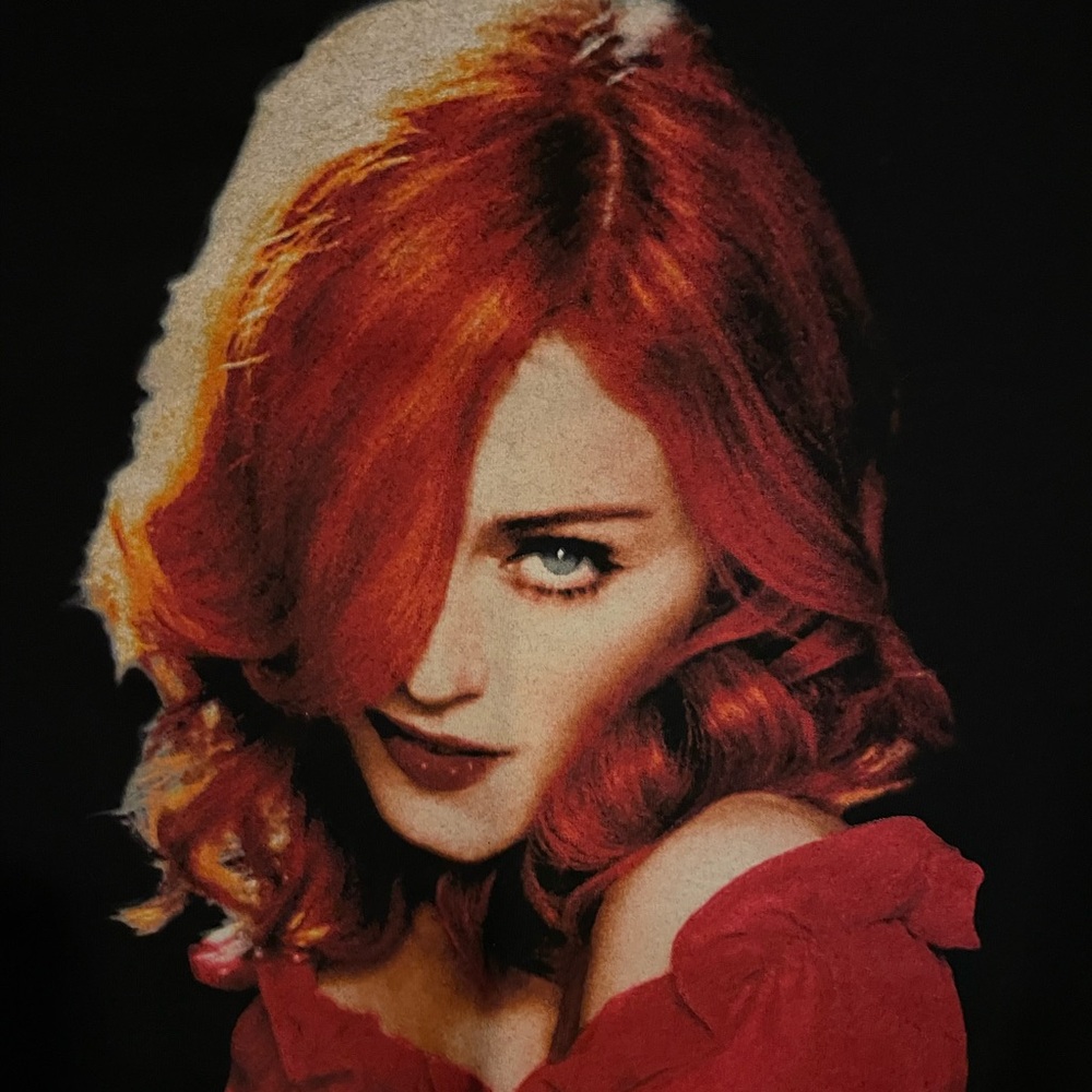 Official Madonna Confessions on the Dance floor Tour tee